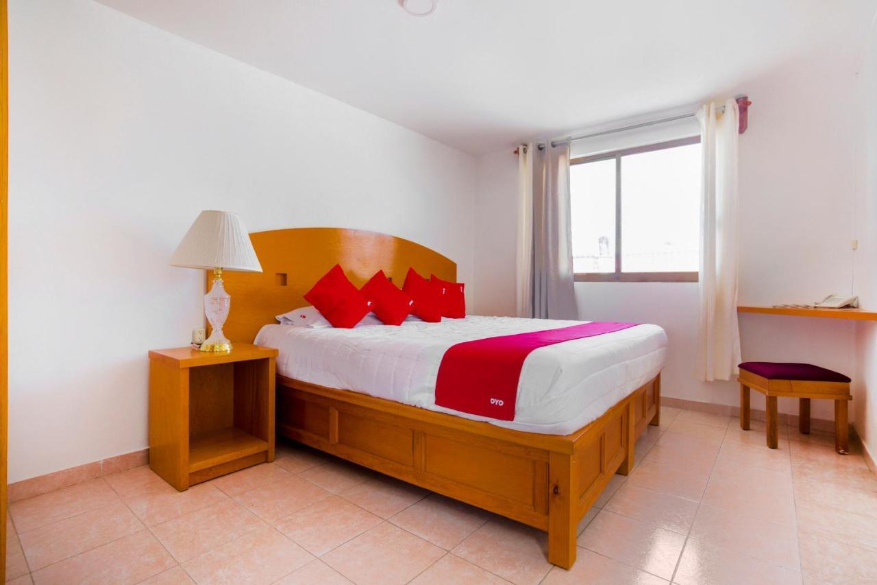 Oyo Hotel Montes, Atlixco Puebla Екстер'єр фото