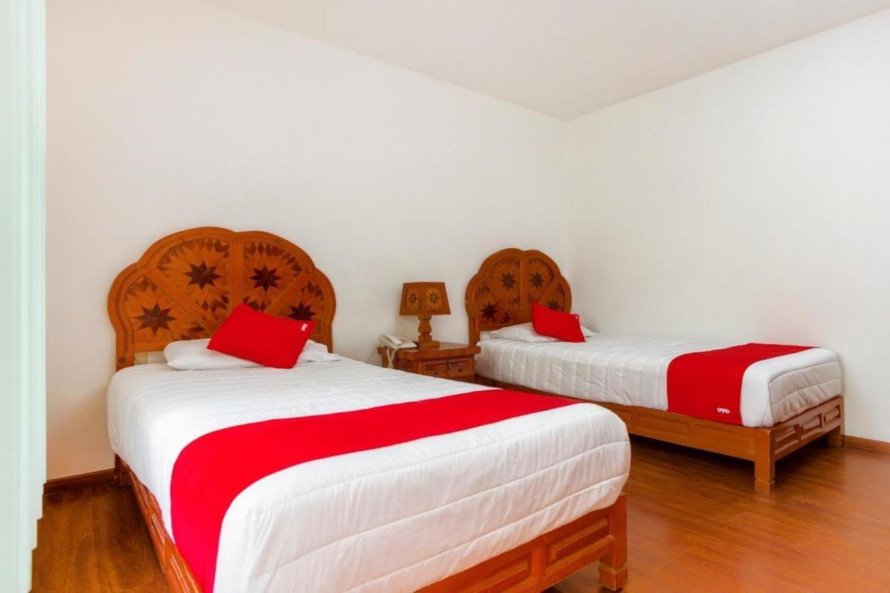 Oyo Hotel Montes, Atlixco Puebla Екстер'єр фото